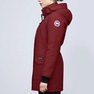 Canada Goose Winter Jacket with fur hood. Size small.